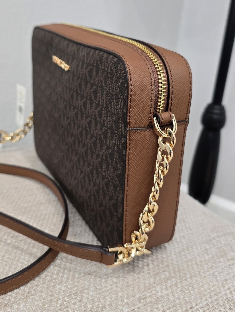 Michael Kors Jet Set Large Logo Crossbody Bag Brown NWT - Picture 6 of 13